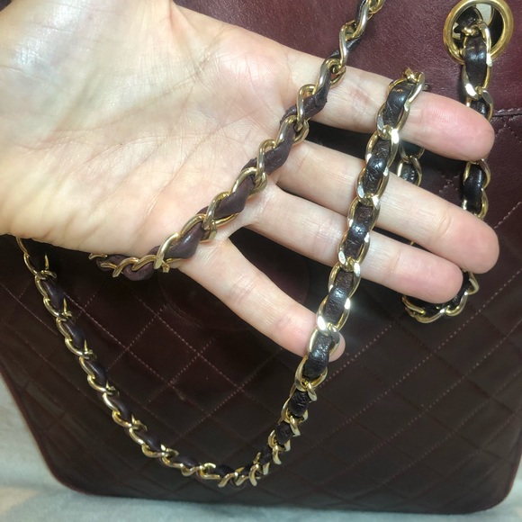 SOLD! Auth Vintage CHANEL! - Picture 6 of 8